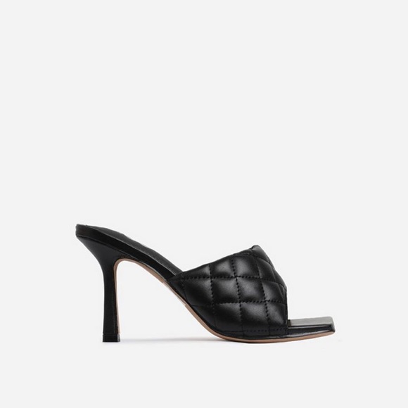 !! NEW !! SQUARE TOE Quilted Mules in Nude - Picture 8 of 10